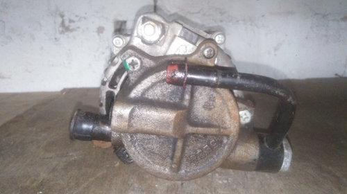 Alternator Hyundai Santa Fe 1 2.0 CRDI, Santa Fe 2 2.2 CRDI 120A 021319112