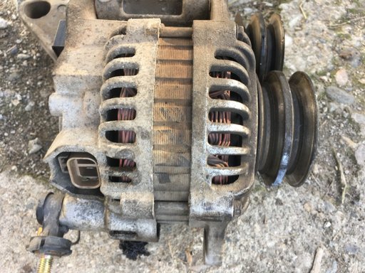 Alternator Nissan Navara D22 2.5 Diesel An fabrica