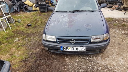 Alternator Opel Astra F 1997 CARAVAN 1.6