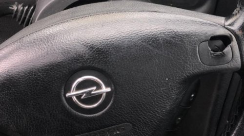 Alternator Opel Astra G 2002 hatchback 1.6
