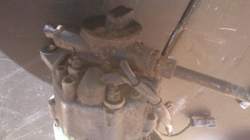 Alternator Opel Astra isuzu cu pompa de vacuu