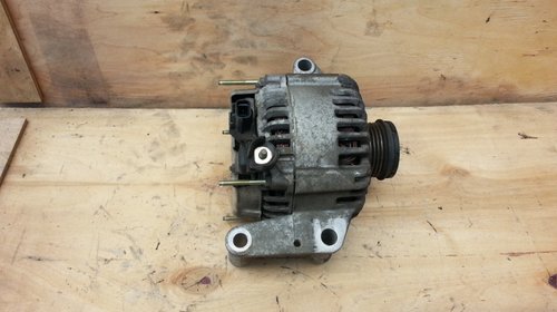 Alternator pentru Ford Mondeo 1.8 Benzina