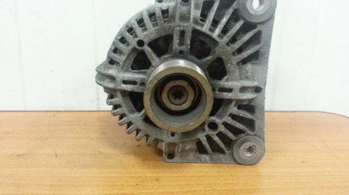 Alternator pentru Renault Megane 1.9 DCI