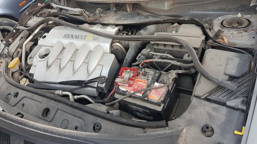 Alternator Renault Megane 2004 Hatchback 1.6 16v