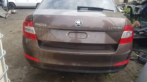 Alternator Skoda Octavia 2015 Berlina 1.6 TDI