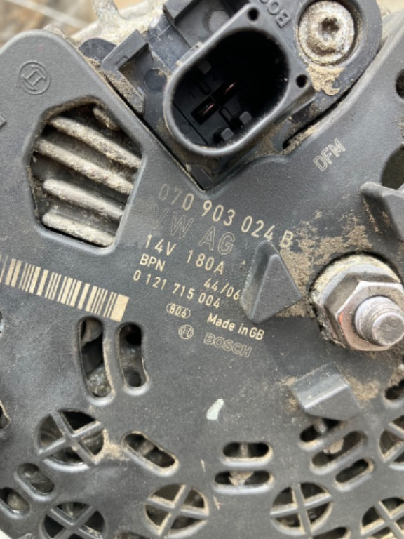 Alternator Transporter T5 Caravelle 2.5 
