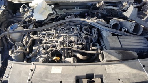 Alternator Volkswagen Caddy 2.0 TDI 103 KW 140 CP 