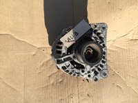 Alternator Volkswagen Polo 1.4 16V AUA 037903025L