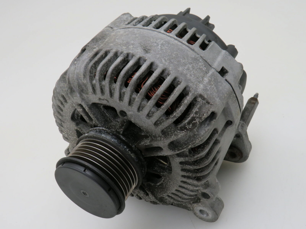 Alternator VW Crafter 30-35 Bus 2006/04-2011/07 2.
