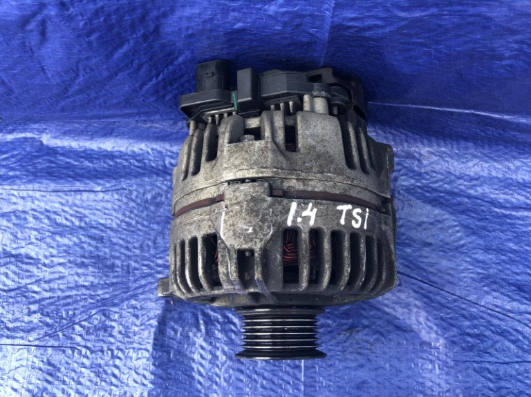 Alternator VW Jetta 2009 1.4 tsi, cod 03C903023D