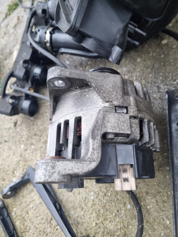 Alternator Vw Passat B5.5 Audi A4 B6 1.6 mpi ALZ din 2003
