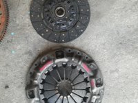 Ambreiaj placa si disc Isuzu L35 an 2010