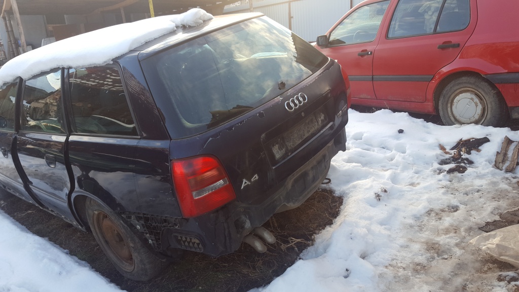 Amortizor capota Audi A4 B5 1999 combi 1