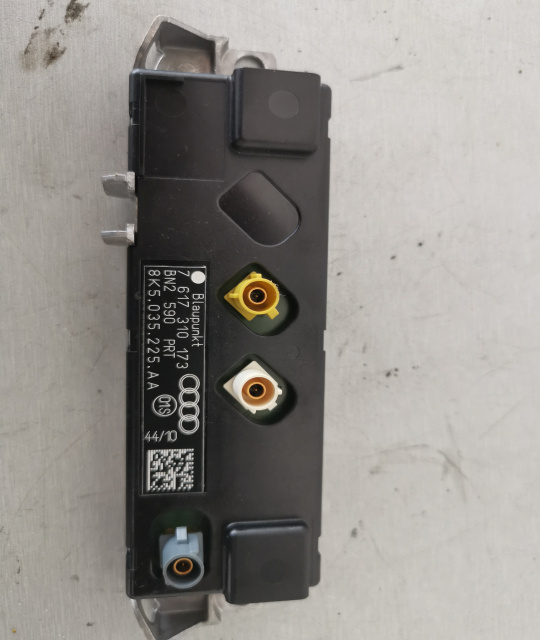 Amplificator Amplificator antena radio, A4 (8K2, B8) cod 8K5035225AA 8K5035225AA Audi A4