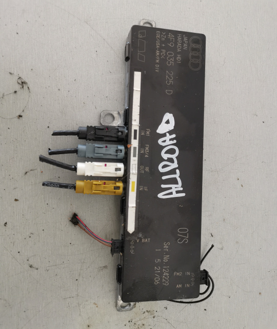 Amplificator antena AMPLIFICATOR ANTENA - 4F9035225D MX 1253 Audi a6 4F9035225D Audi A6