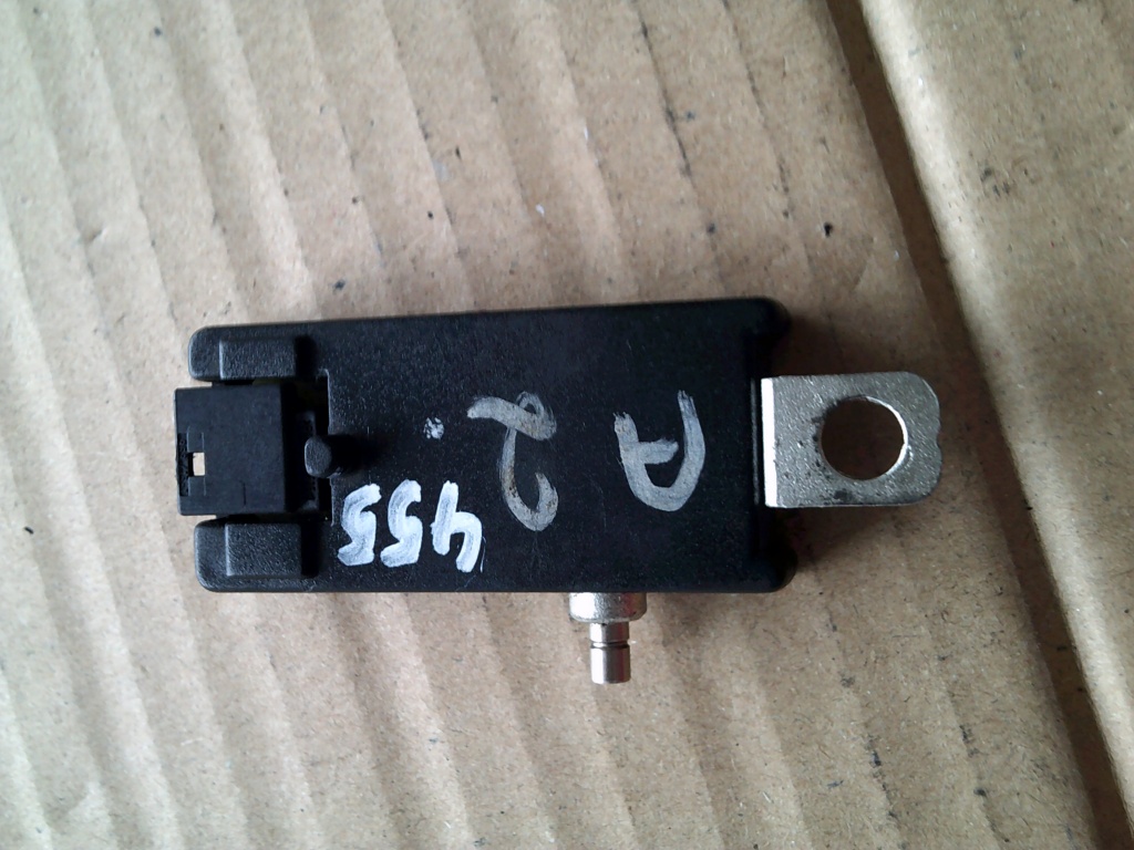 Amplificator antena Audi A2, cod 8Z00352