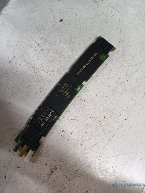 Amplificator antena AUDI A8 II (4E2, 4E8) [ 2002 - 2010 ] OEM 4e0035225s