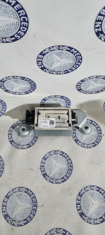 Amplificator antena Mercedes cod A1569050902