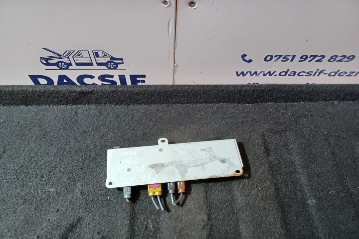 Amplificator antena radio 8E9035225P 8E9