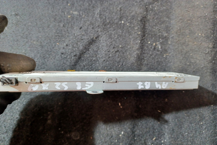 Amplificator antena radio 8E9035225P 8E9