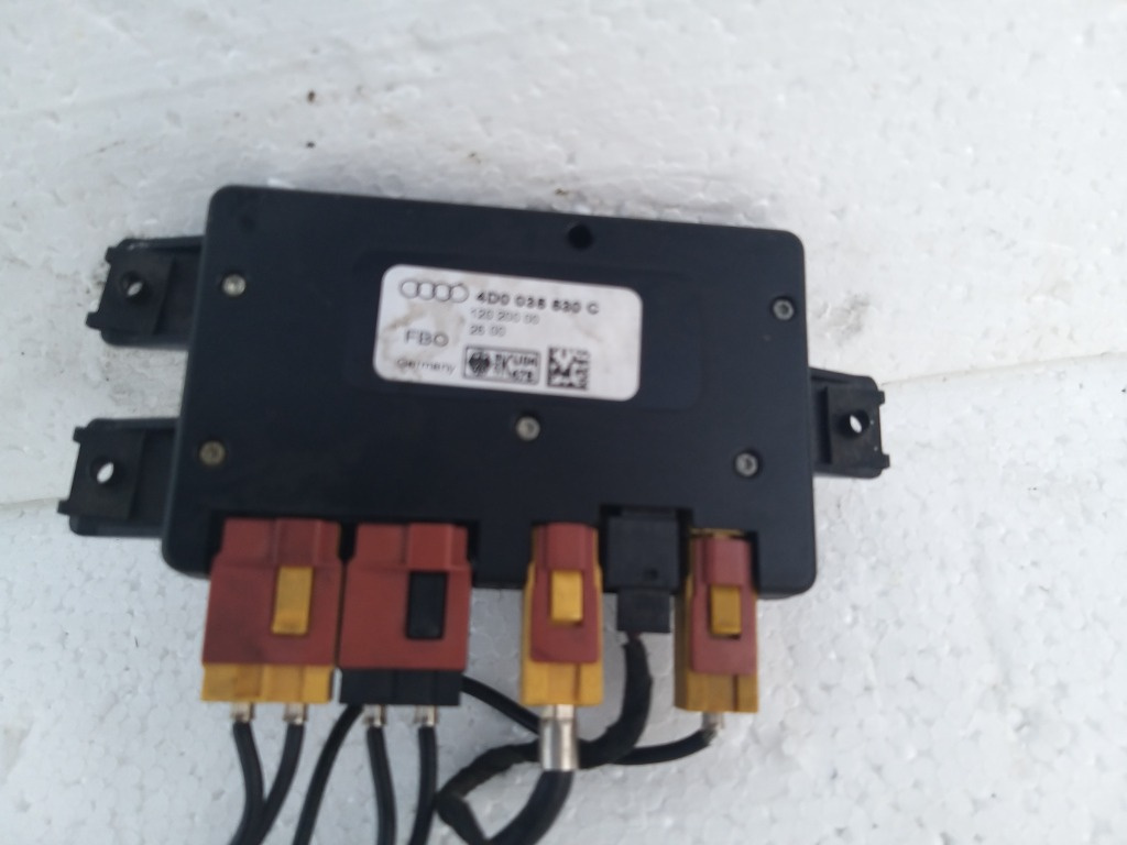 Amplificator antena radio Audi A2 A3 8L 