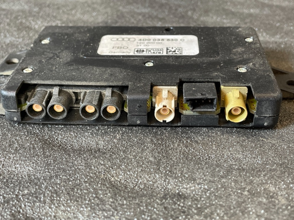 Amplificator antena radio Audi A2 A3 8L 