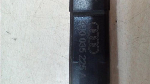 Amplificator antena radio Audi Q3 An 2011 2012 2013 2014 2015 cod 8U0035225A