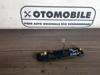 Amplificator Antena Radio Vw Passat B6 Limuizina 2005-2010 cod: 3C5035532