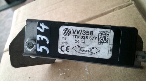 Amplificator antena radio VW Touran, cod 1T00