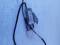 Amplificator antena toyota Avensis 86300-05100