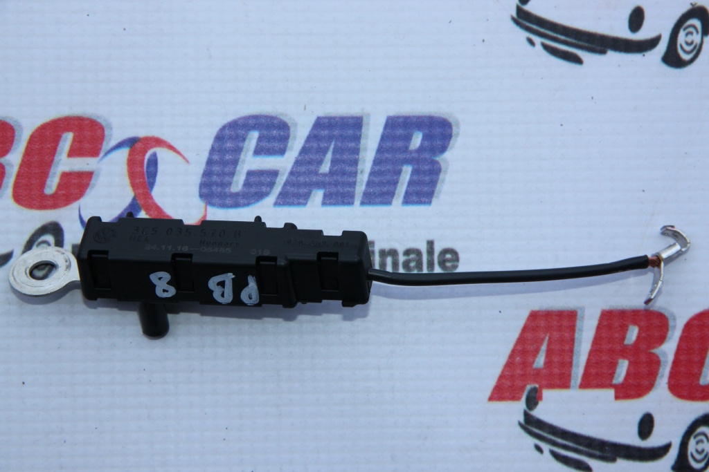 Amplificator antena VW Passat B8 cod: 3C5035570B model 2017