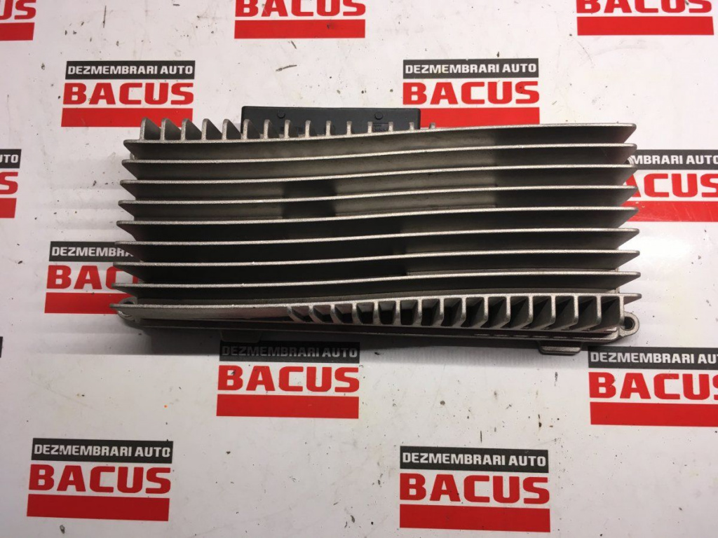 Amplificator Audi A4 B8 cod: 8r0035223f