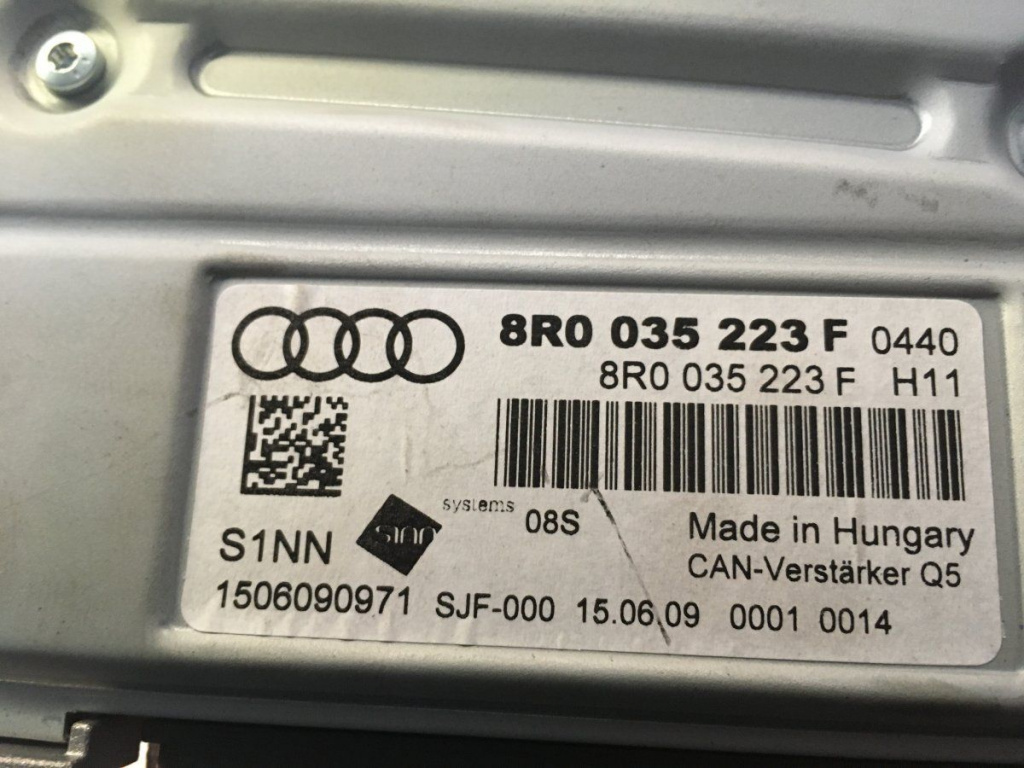 Amplificator Audi A4 B8 cod: 8r0035223f