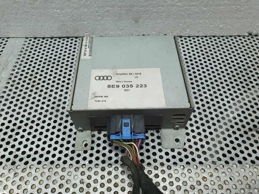 Amplificator AUDI A4 II Avant 8E5, B6 2000 - 2005 1.9 TDI AVF, AWX 7M08072170