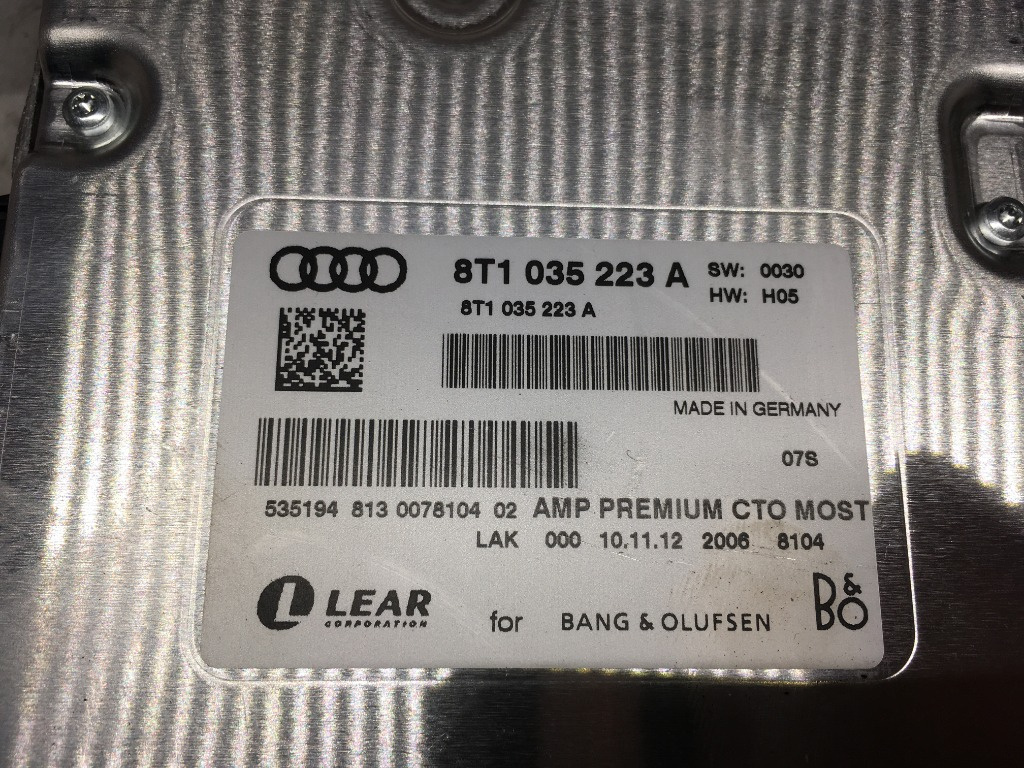 Amplificator Audi A5 cod: 8t1035223a