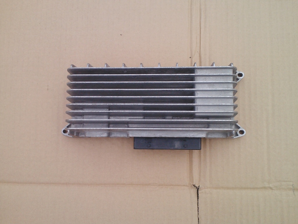 Amplificator Audi A6 4f Cod 4f0910223k
