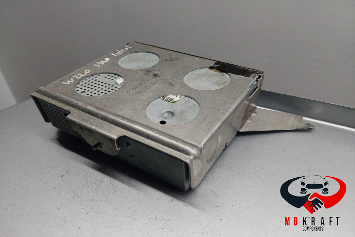 Amplificator audio A2208271714 A 220 827