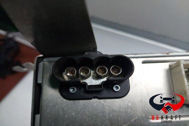 Amplificator audio A2208271714 A 220 827