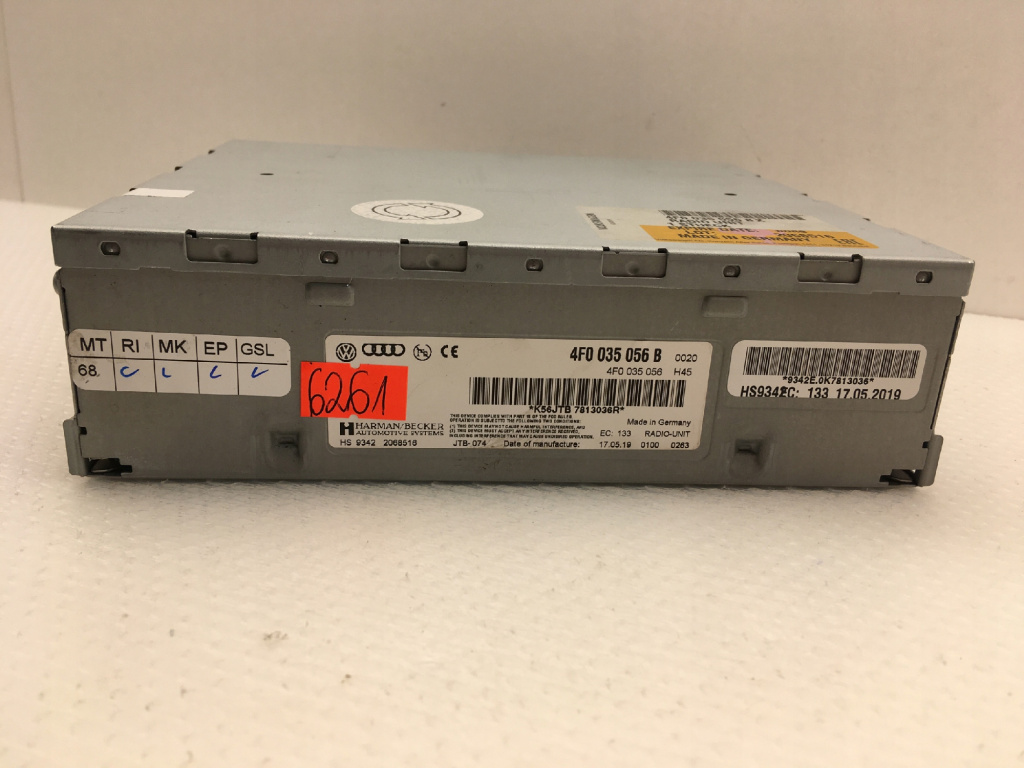 Amplificator audio A4 B8,cod 4f0035056b Audi A4 B8 an 2010 cod piesa 4F0035056B NR779