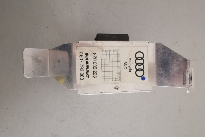Amplificator audio Amplificator Audio Audi A2 (8Z0) 2000 - 2005 Benzina 8Z0035223, 8Z0 035 223, 7607792080, 7 607 792 080 8Z0035223 Audi A2