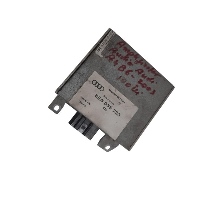 Amplificator audio Audi A4 B6 2000-2004 cod 8E5035