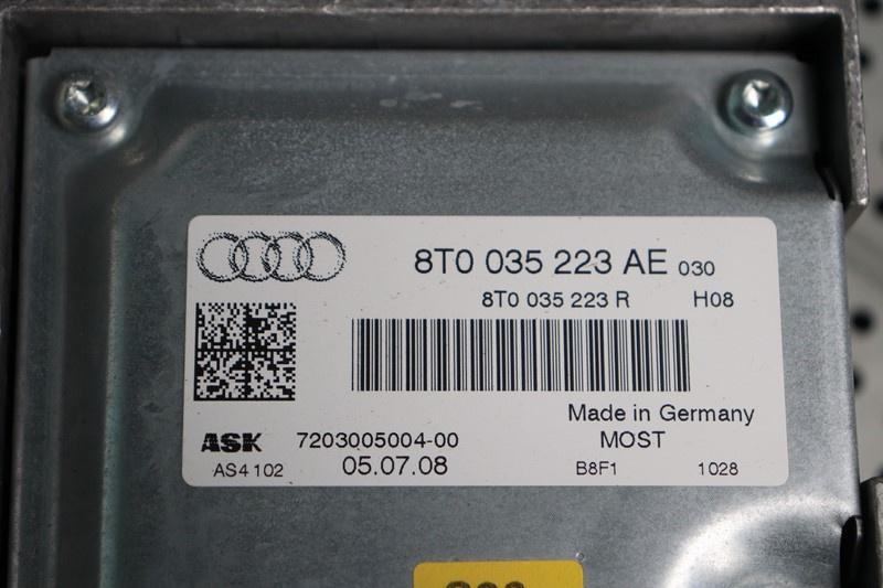 AMPLIFICATOR AUDIO AUDI A4 B8 / AN 2008 - COD 8T0035223AE