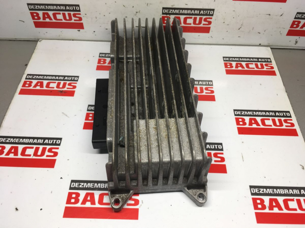Amplificator Audio Audi A4 B8 COD 8T0035223AD