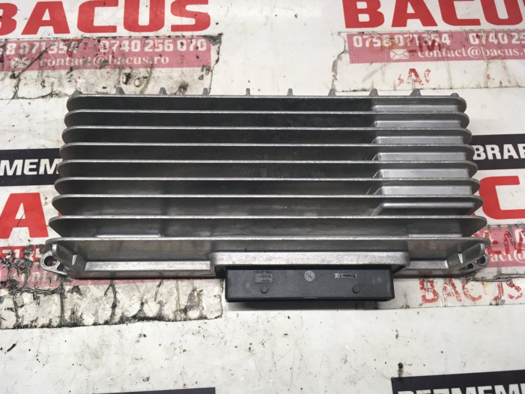 Amplificator audio Audi A4 B8 cod: 8t0035223j