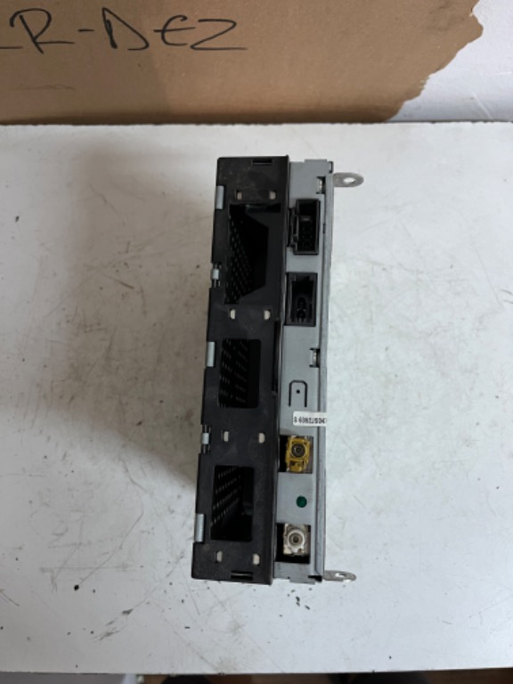 Amplificator audio Audi A6 C6 4F0035541 