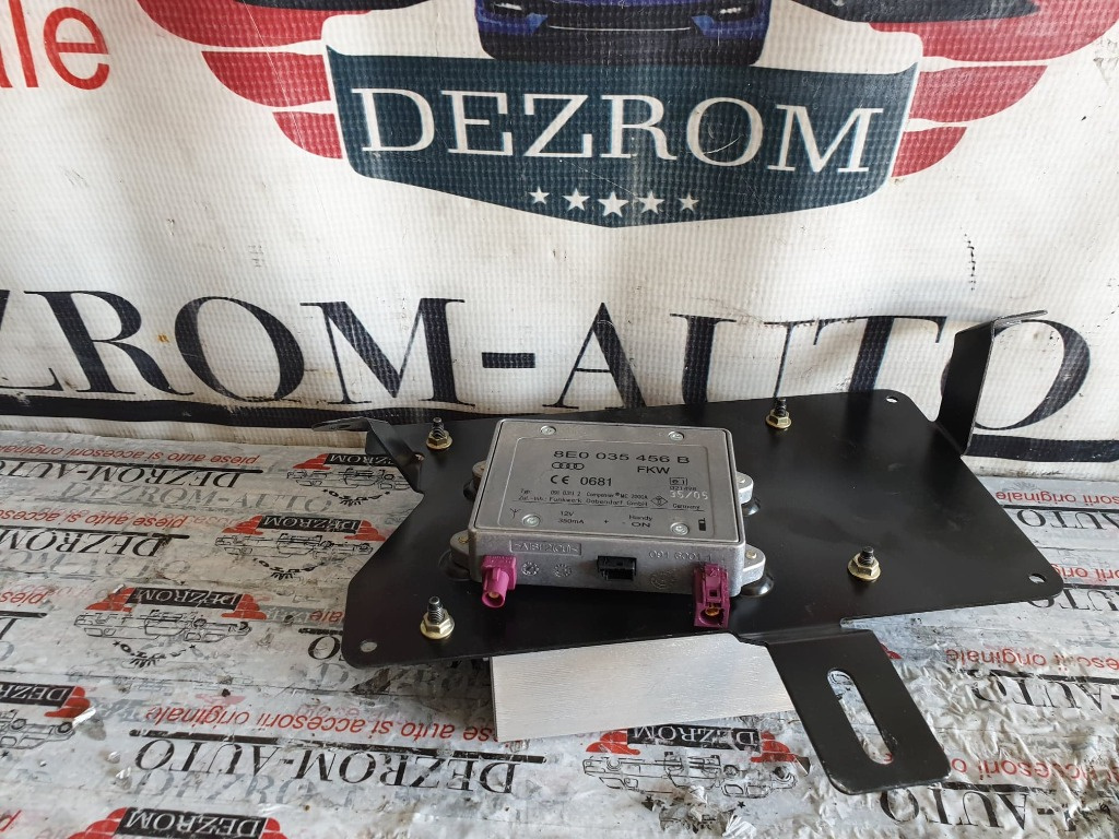Amplificator audio Audi A8 D3 cod piesa 