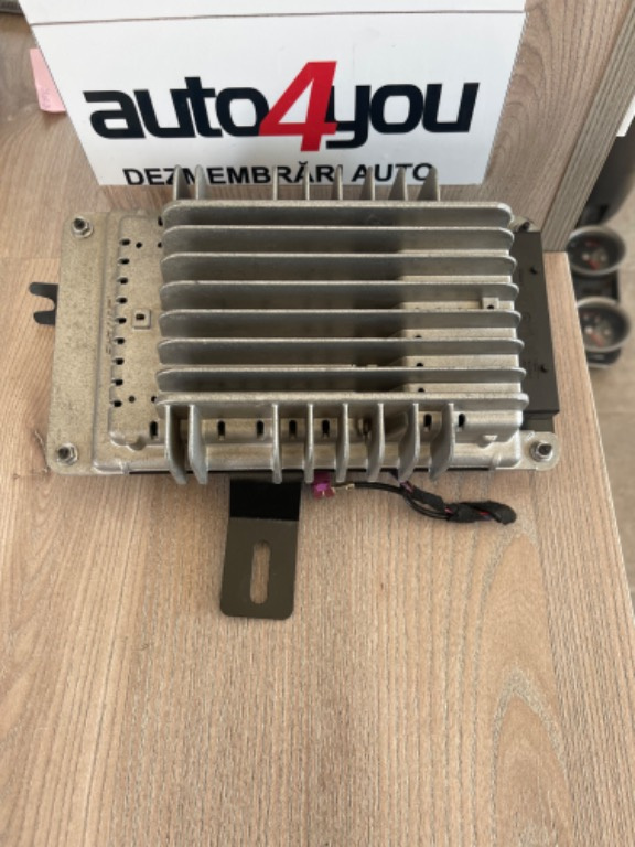 Amplificator audio AUDI. Cod 15340441 + Amplificator antena AUDI. Cod 8E0035456C