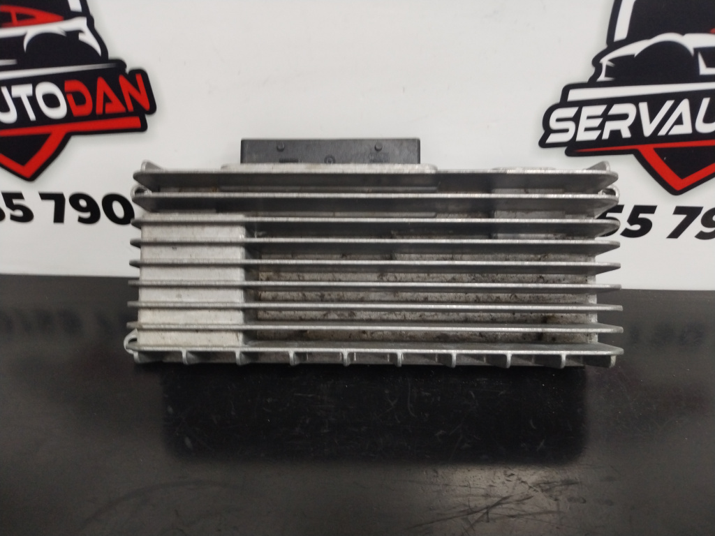 Amplificator audio Audi Q7 (2006-2010) [