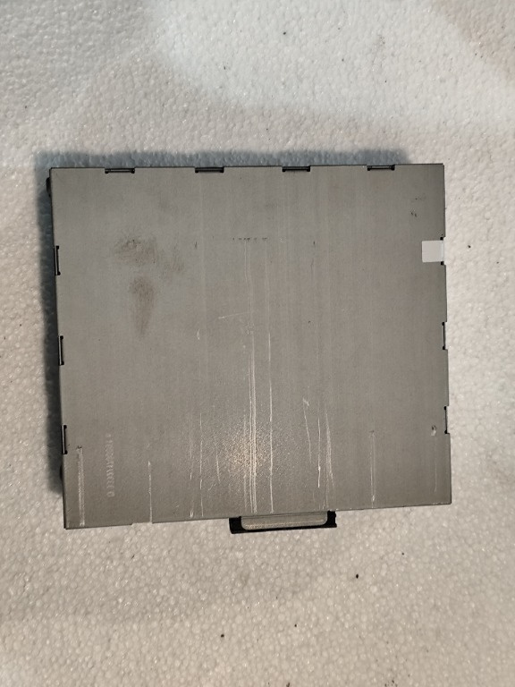 Amplificator audio Audi Q7 (2006-2010) [4L] 4F0035056B
