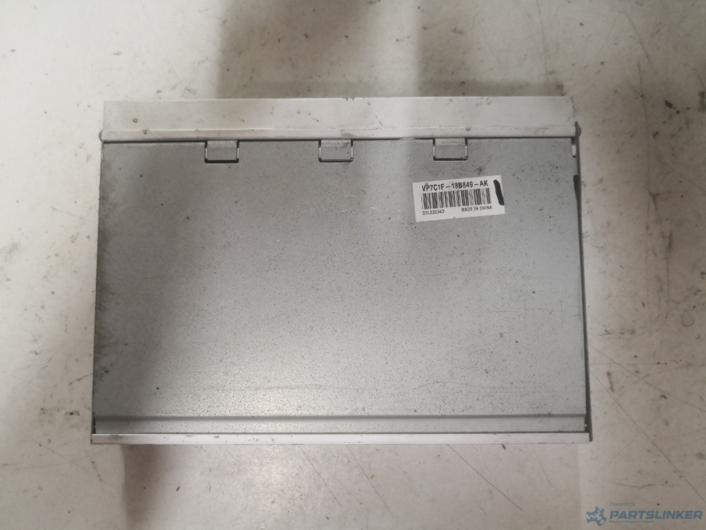 Amplificator audio CHRYSLER SEBRING (JS) [ 2006 - 2010 ] OEM Vp7c1f18b849